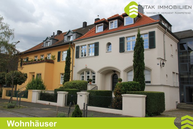 Sie suchen nach einem Immobilienmakler für Köln-Riehl der Ihr Haus oder Eigentumswohnung sicher und stressfrei verkaufen kann?